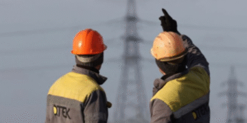 Без світла першого грудня: в Києві та області оновили графіки відключень