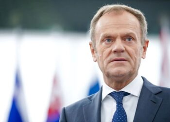 Туск назвал исполнителей диверсии на польской железной дороге – 2 гражданина Украины, завербованные РФ