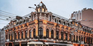 Історія за мільйони: у Києві продають пам’ятку з орендарями та скандалами