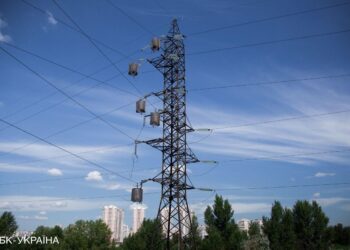 Цепь долгов разрушает энергорынок и отпугивает инвесторов, – эксперт