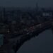 Київ у темряві: часткові та повні відключення світла тривають