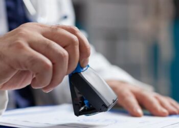 ВЛК не имеет права требовать повторного осмотра досрочно: как защитить свои права