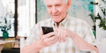 Делать нужно каждый год: ПФУ назвал обязательную процедуру для части пенсионеров