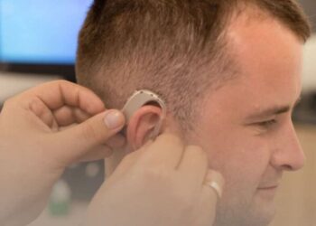 Слуховые аппараты для украинских ветеранов: как получить льготу