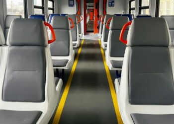 Ветеран 1988 года: “Укрзалізниця” запустила модернизированный электропоезд на Черниговщине