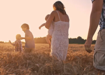 Рождение ребенка в 2026 году: как вырастет единовременная выплата