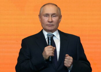 США рассекретили, что Путин говорил Бушу об Украине и НАТО