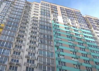 Отключение света в Киеве: сколько стоит “автономная жизнь” многоэтажек