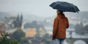 Дожди и туман возвращаются: где в Украине 8 декабря испортится погода