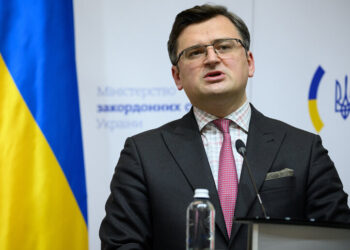 Кулеба назвал три гарантии безопасности вместо НАТО: что ждет Украину