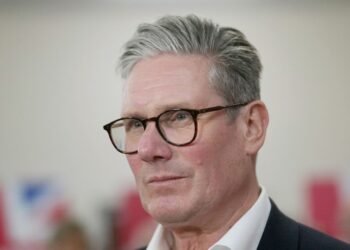 Британия отказалась использовать замороженные активы РФ для помощи Украине, – FT