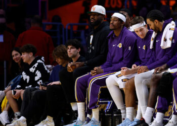 Лос-Анджелес Лейкерс – Финикс Санз. Прогноз и анонс на матч НБА