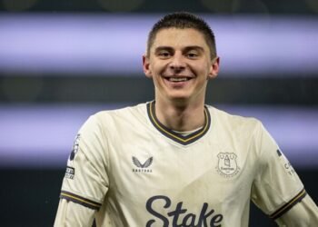 Будет громкий трансфер. Миколенко потребовал перехода в титулованный клуб