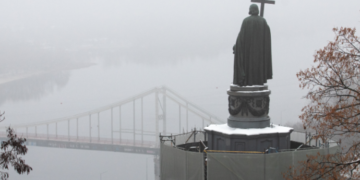 Небезпечний ранок у Києві та області: туман і смог досягли рекордного рівня, – ФОТО