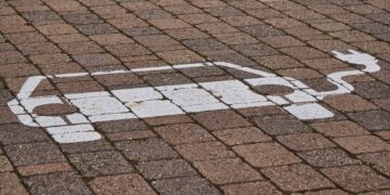 Растаможка электромобилей: сколько водители потратят в 2026 году