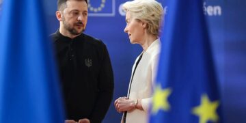 В Еврокомиссии в скором времени представят правовое обоснование репарационного займа для Киева.