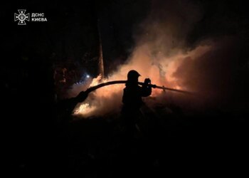 У Києві після нічної атаки рф одна людина зникла безвісти – МВС