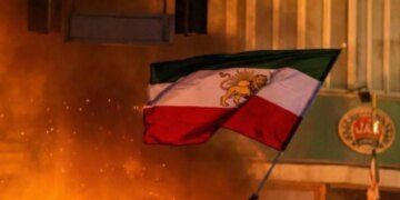 Власти Ирана пригрозили протестующим смертной казнью