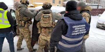 В Хмельницкой области разоблачили взяточника за отсрочку от призыва