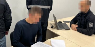 Незаконно виплатив 500 000 гривень: посадовець військової частини Київщини постане перед судом