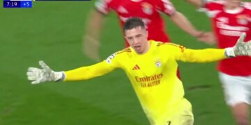 Неймовірний порятунок "Бенфіки": український воротар Анатолій Трубін забив гол за "орлів" та залишив їх у Лізі Чемпіонів