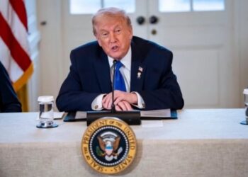 ЕС переполошился из-за выходки Трампа: созывают срочное совещание