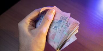 В Украине рекордный рост долгов по зарплате: список областей и крупных компаний