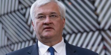 Сибига резко обратился к чиновникам Красного Креста после заявлений об ударах в Украине и РФ