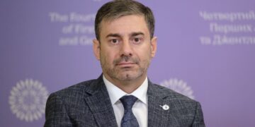 Лубинец пригласил руководство Красного Креста в Украину после их скандального заявления