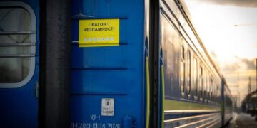 В Киевской области развернули первые “Вагоны несокрушимости”