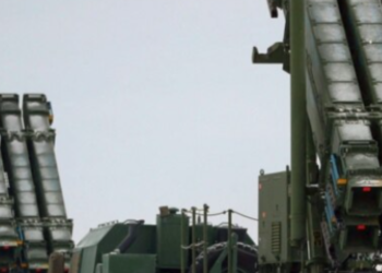 Небезпечні об’єкти летять на Київське водосховище: яка ситуація в небі