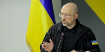 Отключения станут короче: Шмыгаль раскрыл план действий для “Укрэнерго”