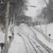 Підйомник “завис” на схилі гори: в центрі Києва заблоковано рух, – ФОТО