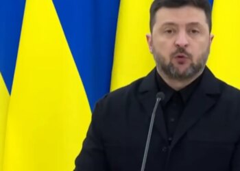 «Рабства в Украине нет», –  Зеленский рассказал, кто может ехать за границу