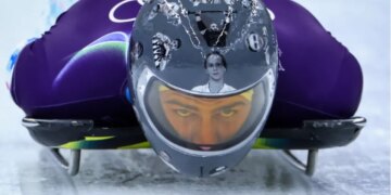 Лица тех, кто не дожил: скелетонист Гераскевич вышел на олимпийскую трассу с ФОТО погибших спортсменов