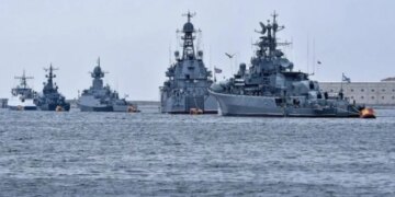 Охота на «морских малышей»: как оккупанты пытаются спасти остатки своего флота