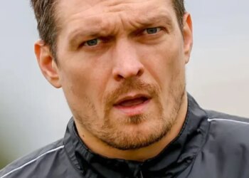 Битва титанов у подножия пирамид: Усик проведет бой с «Королем тяжелого дивизиона»