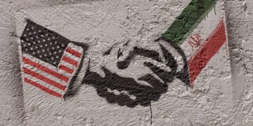 Иран решился на неожиданный шаг ради снятия санкций: что предложили США