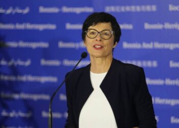 “Нам не нужен Орбан”: в Еврокомиссии раскрыли хитрый механизм интеграции Украины в ЕС