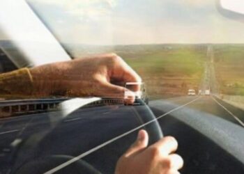 В Украине ввели возрастные ограничения для водителей: кому теперь нельзя садиться за руль