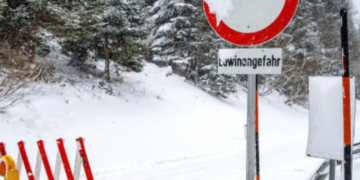 Дві доби у великих заторах: в Києві частково перекриють десятки вулиць