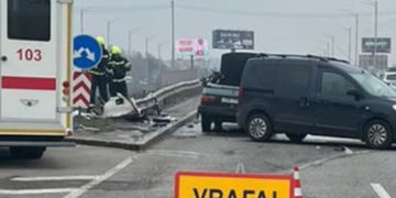 Одна з найбільших доріг Києва частково перекрита: адреса та причина