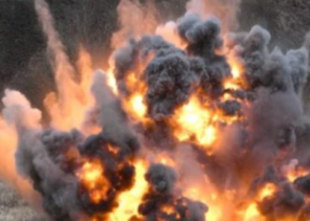 Постріли і сильне задимлення поблизу Києва: КМВА застерігає про небезпеку, – ФОТО