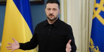 “Россияне хотят заменить меня”: Зеленский о выборах и перемирии