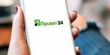 Платежі та перекази заблоковані: масштабні проблеми у Києві