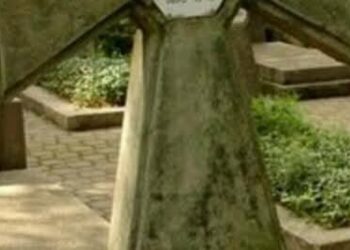 Бандеру і Петлюру можуть перепоховати в Києві: готують Національний Пантеон