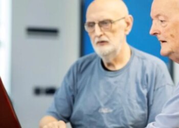 Украинцам придется работать до 70–75 лет: эксперты объяснили причину