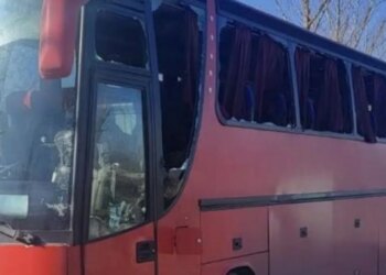 Россия ударила дроном по рейсовому автобусу в Харьковской области: есть погибший и раненые