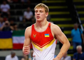 Мовчазний протест на світовій арені: український спортсмен повернувся спиною під час гімну рф на Євро‑U23