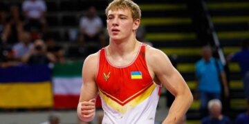 Мовчазний протест на світовій арені: український спортсмен повернувся спиною під час гімну рф на Євро‑U23